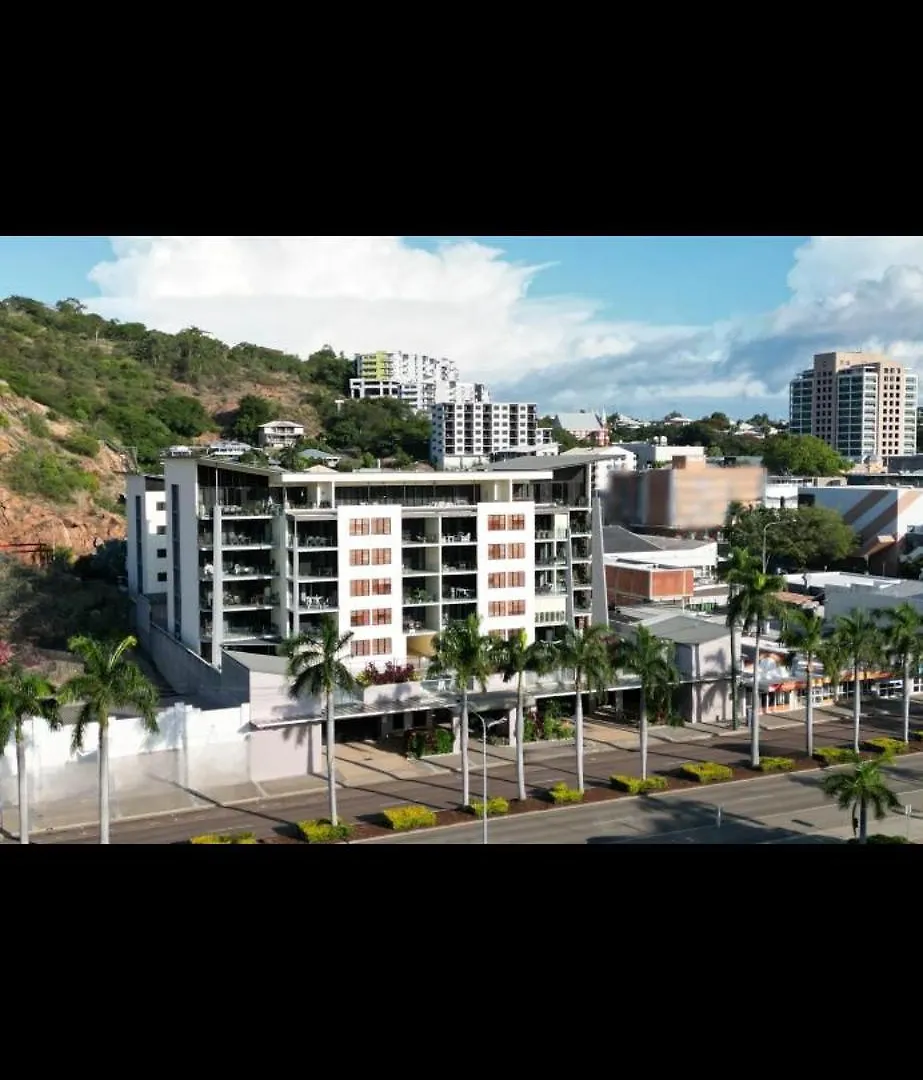 Taylord Holiday Homes And Apartments Townsville